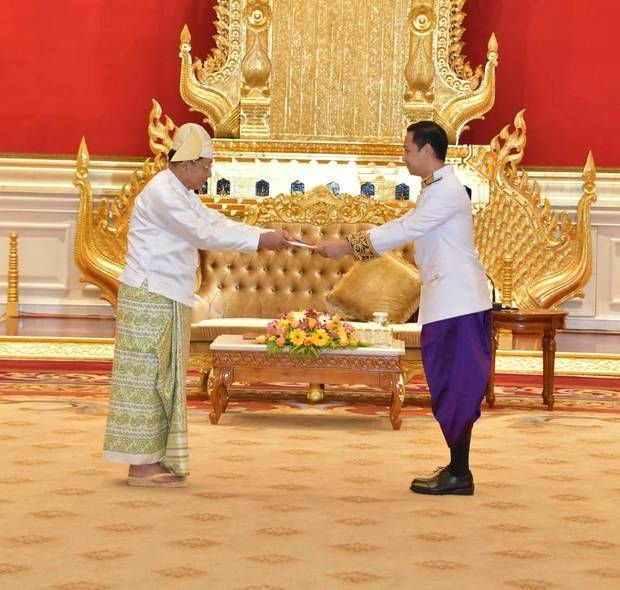 缅军总司令敏昂莱大将接受柬埔寨新任驻缅甸大使递交的国书 ...