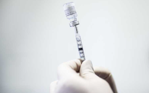 澳门卫生当局将于下一阶段推动博企员工接种疫苗